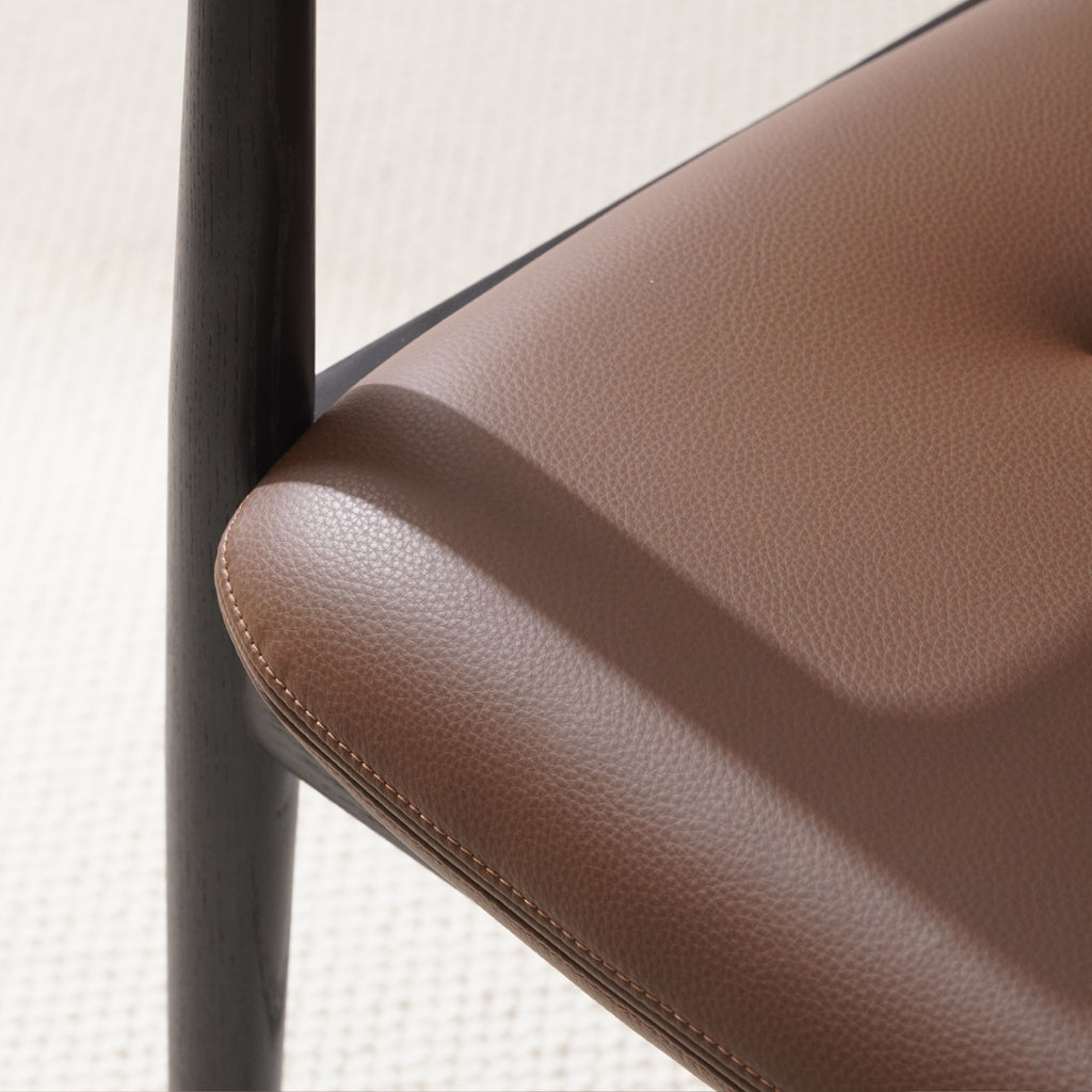 BRODY Stylish Button Tufted Dining Chair Leather Seat Closeup