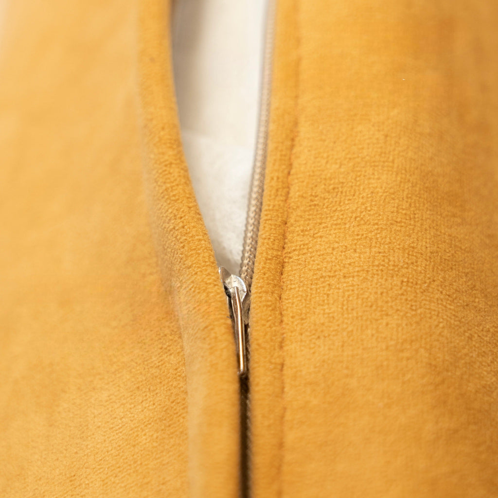 Concealed YKK Zippers on Pippa Pet Bed Furniture