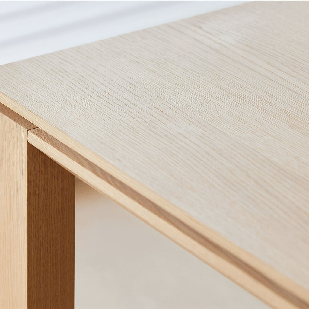 Keer Dining Table wood Edge Profile Close Up