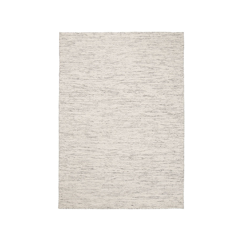 Hand-woven Nyoko Wool Rug in White