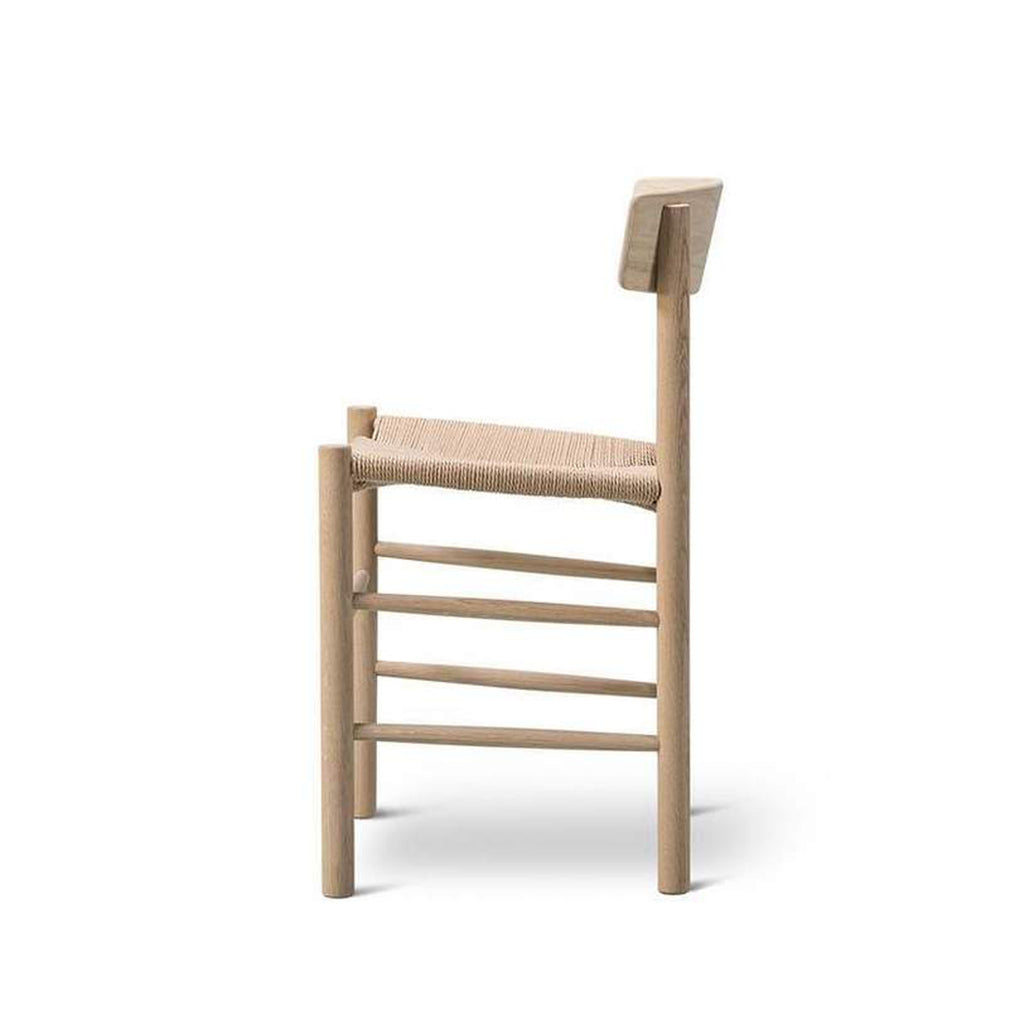 Wooden Dining Chair with Paper Cord Seat Curved Back Rest Side
