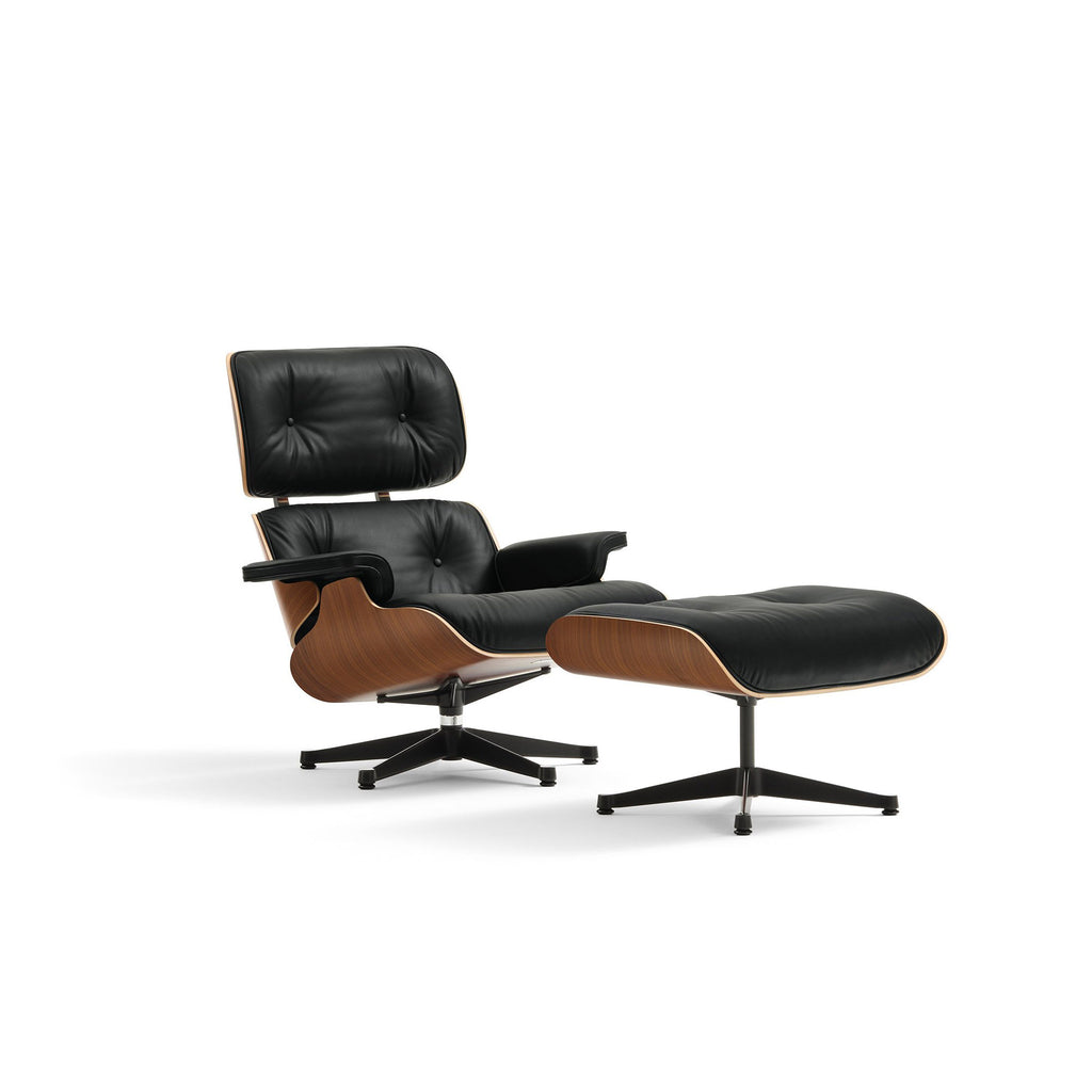 EAMES LOUNGE CHAIR WALNUT BLACK LEATHER FRONT